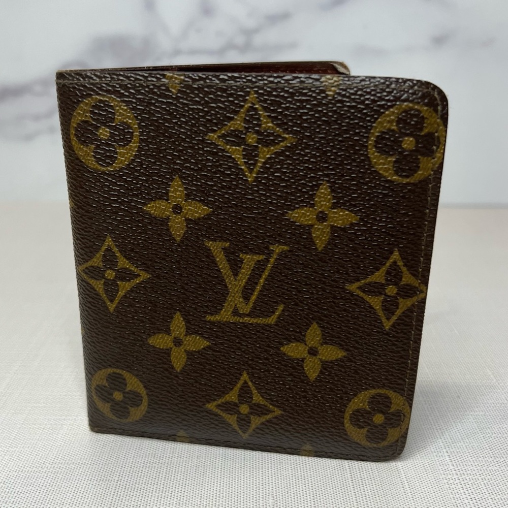 Louis Vuitton Men’s Wallet